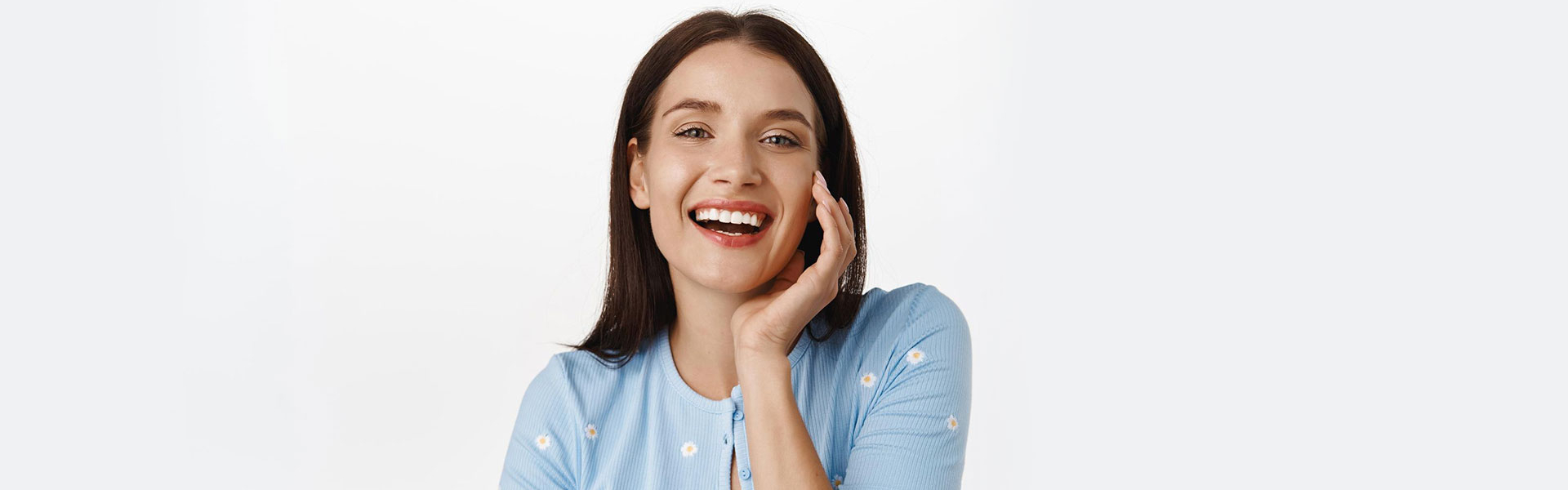 Dental Implants for Missing Front Teeth: Restoring Your Smile
