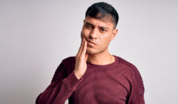 What To Do When You Need an Emergency Dentist?