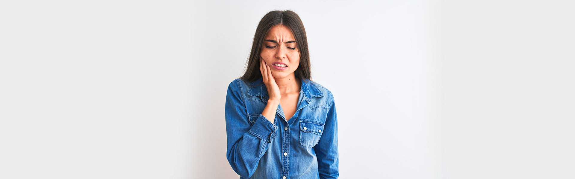 The Essential Checklist for Dealing with Dental Emergencies